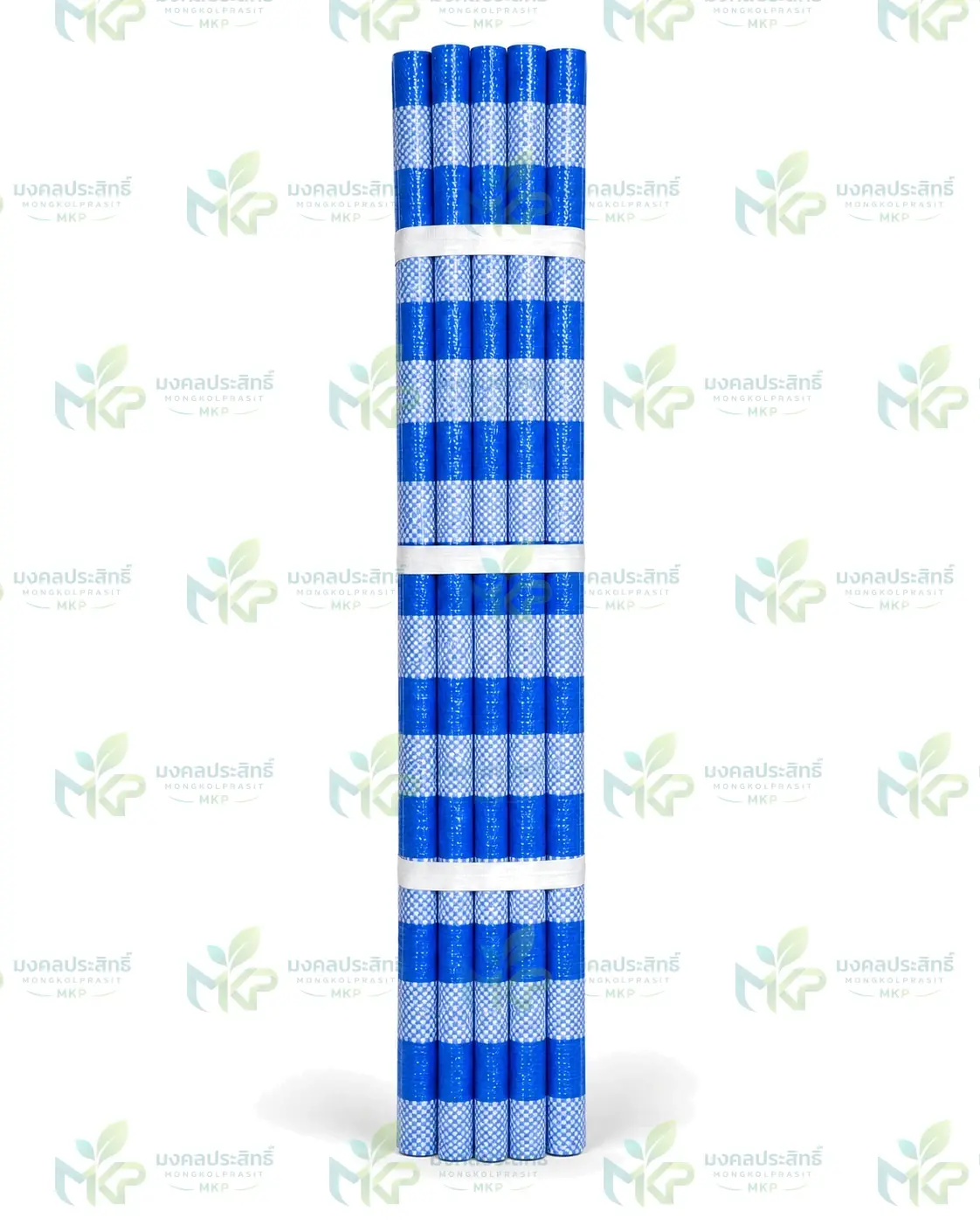 ผ้าฟางลายฟ้าขาว ม้วนแน่นมัดรวมกันด้วยสายรัดสีขาว